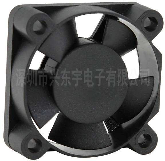 散熱風(fēng)扇在使用中要注意哪些？